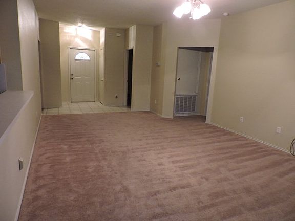 3rd image of 1019 Cupertino