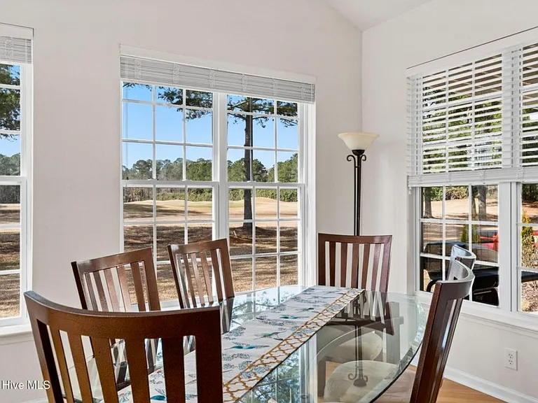 7401 Hermitage Ln — Photo 15