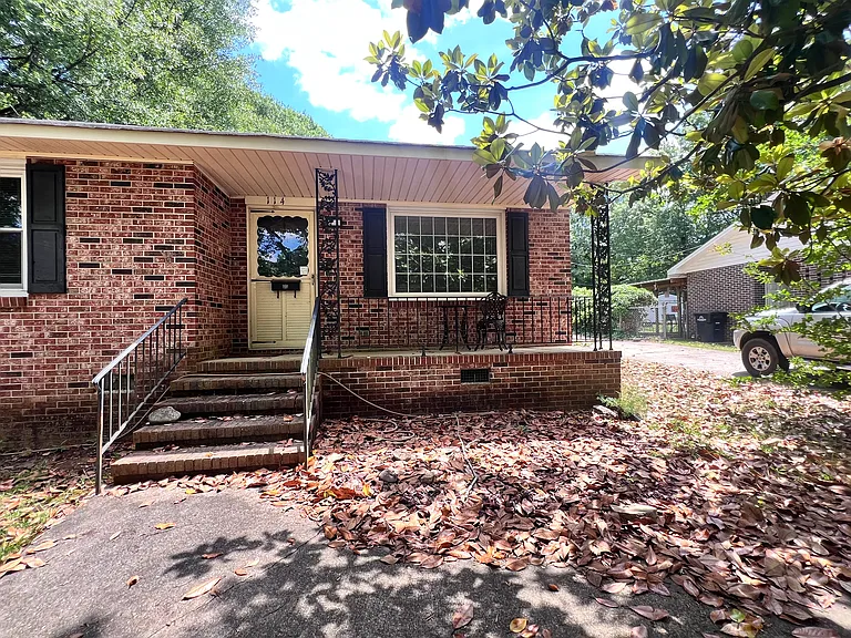 114 Northgate Dr — Photo 10
