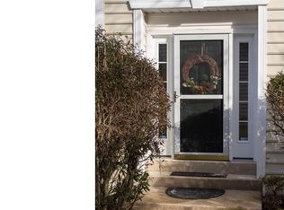 210 Harbour Ridge Ln, Downingtown, PA 19335