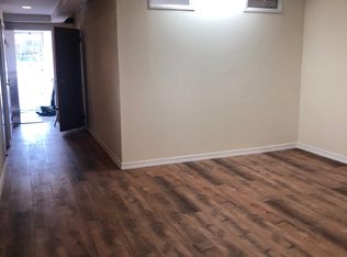 14749 77th Ave, Flushing, NY 11367
