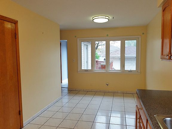 5th image of 4345 N Nordica Ave