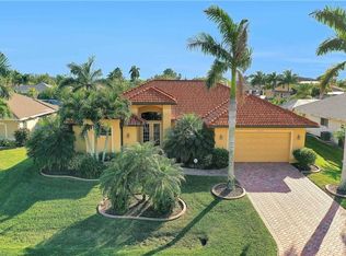 2400 SW 39th Ter, Cape Coral, FL 33914