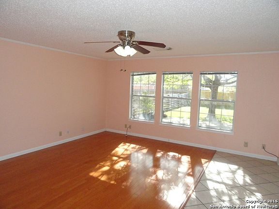 4th image of 11219 Scarborough Ct