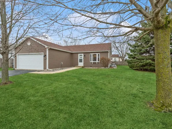243 Deer Path Dr, Genoa City, WI 53128