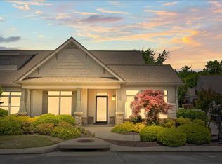 9655 Collier Pl #18, Ooltewah, TN 37363