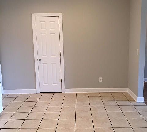 4th image of 103 G T Thames Dr