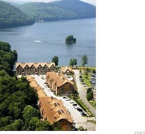 Arial view of Poets Landing looking north over Danbury Bay.
