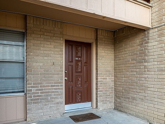 2nd image of 100 Shannon Cir APT B