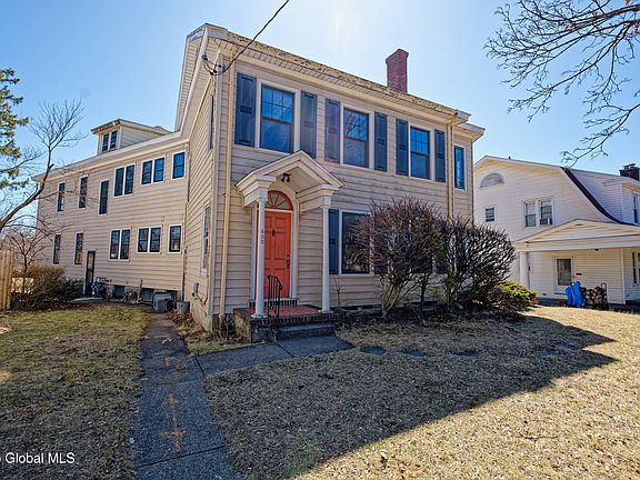 3rd image of 405 Manning Boulevard