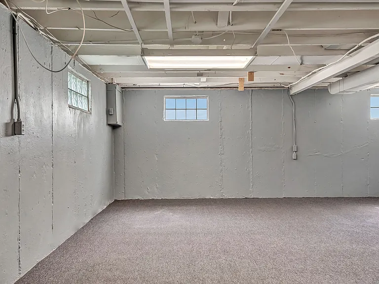 765 Babler Dr — Photo 16