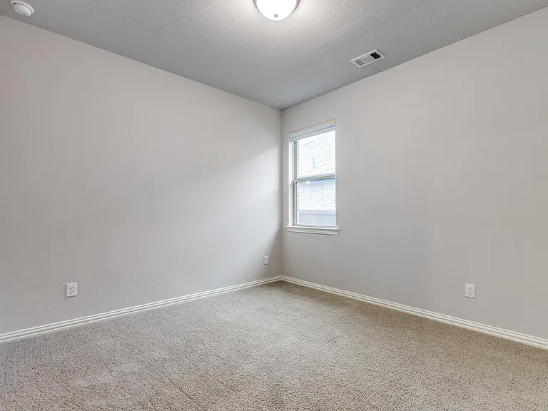 1600 Bird Cherry Ln — Photo 16