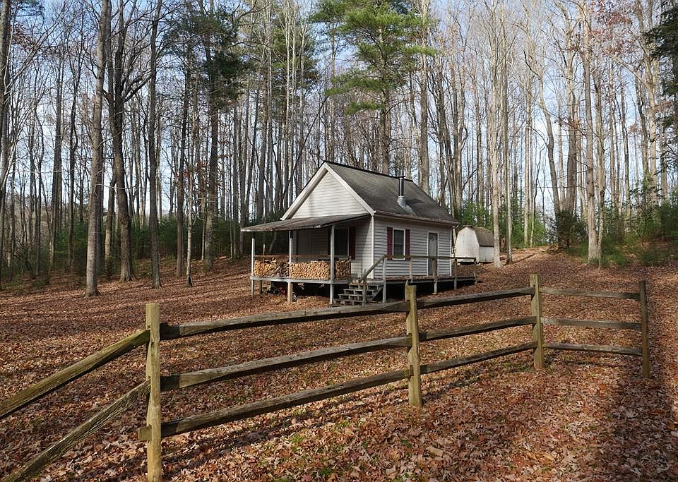 1st image of 39511 Gobbler Ln