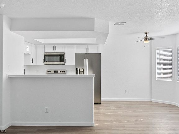 3rd image of 2232 Benmore St APT 202