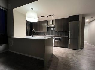 105 N Halsted St #1201, Chicago, IL 60661
