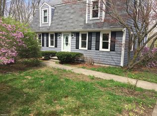85 Acorn Rd, Wrentham, MA 02093