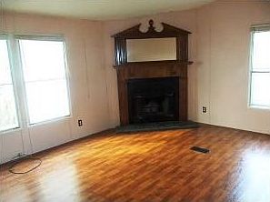 4th image of 102 Cane Wagon Cir