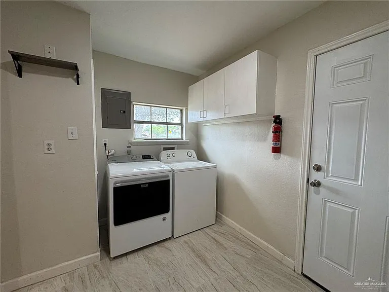 2841 Sycamore Ave — Photo 14