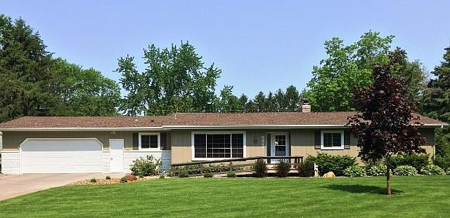 1st image of 5827 Glenview Ln