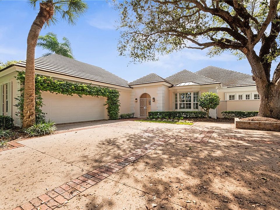 1st image of 230 Sundial Ct