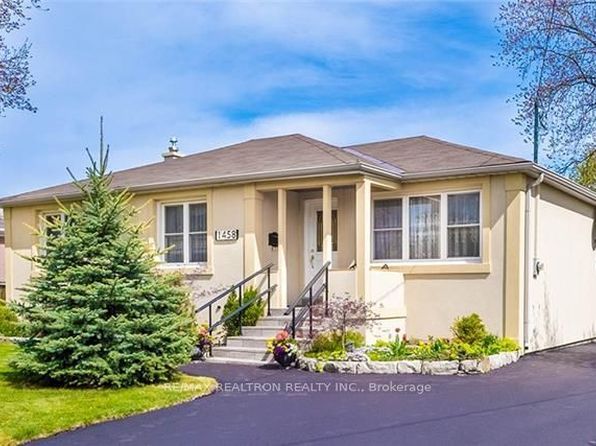 1458 Bridge Rd, Oakville, ON L6L 2E1