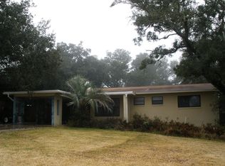 320 Washington Ave, Gulf Breeze, FL 32561