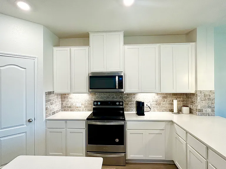 2014 Ebony Dove St #1 — Photo 24