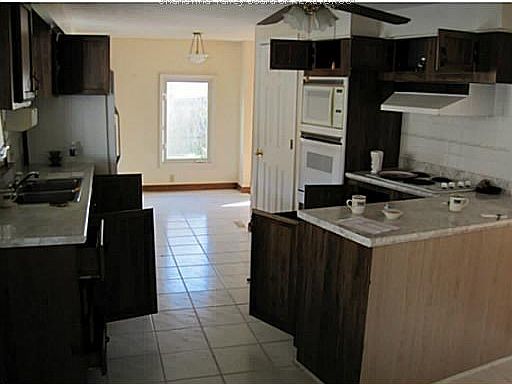 5th image of 12052 Maccorkle Ave