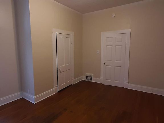3rd image of 56 S 16th St