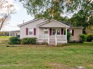 5201 Coras Grove Rd, Willard, NC 28478