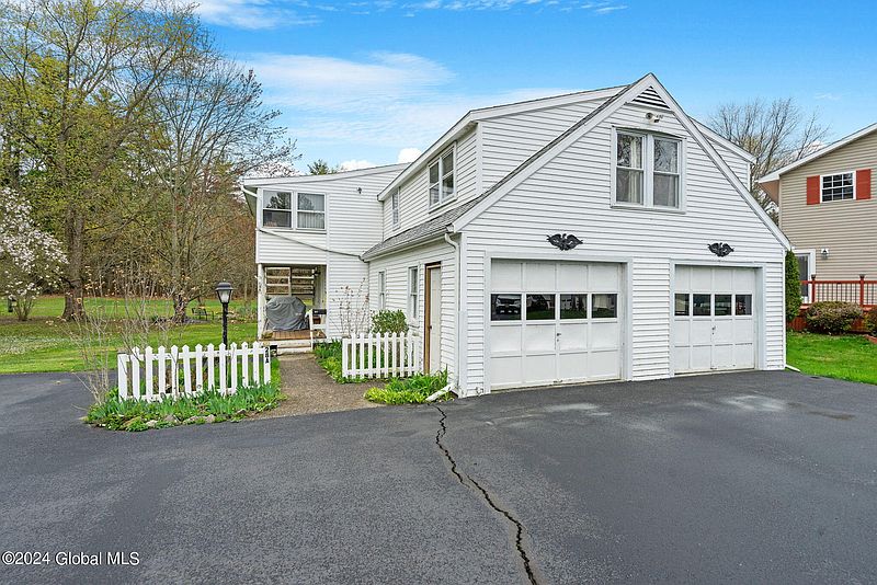 5th image of 28 Firehouse Road