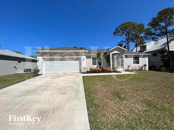 1st image of 11338 Chalet Ave