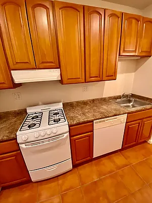 Rented by AJ Clarke | media 16