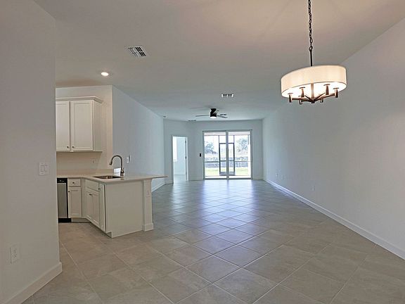 2nd image of 20673 Hazelnut Ct