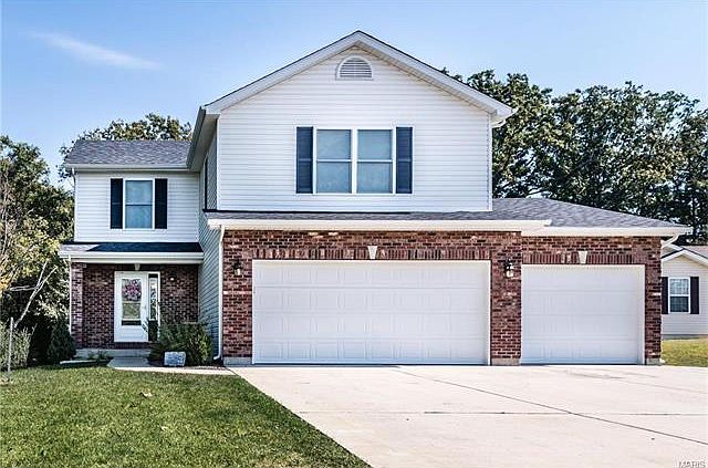 1st image of 270 Cuivre Valley Dr