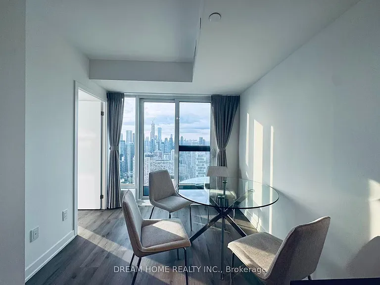 252 Church St #5603 — Photo 5