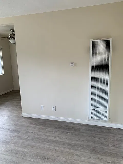10525 Myrtle St — Photo 1