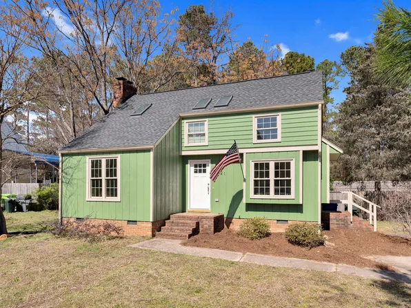 2321 Ravenhill Dr, Raleigh, NC 27615