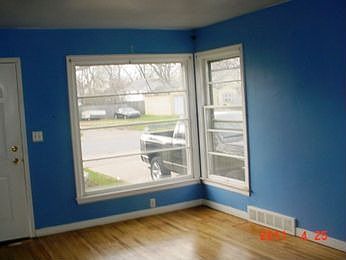 5th image of 2452 Longstreet Ave SW