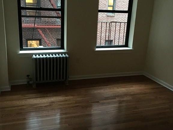 4th image of 3508 95th St APT 4G