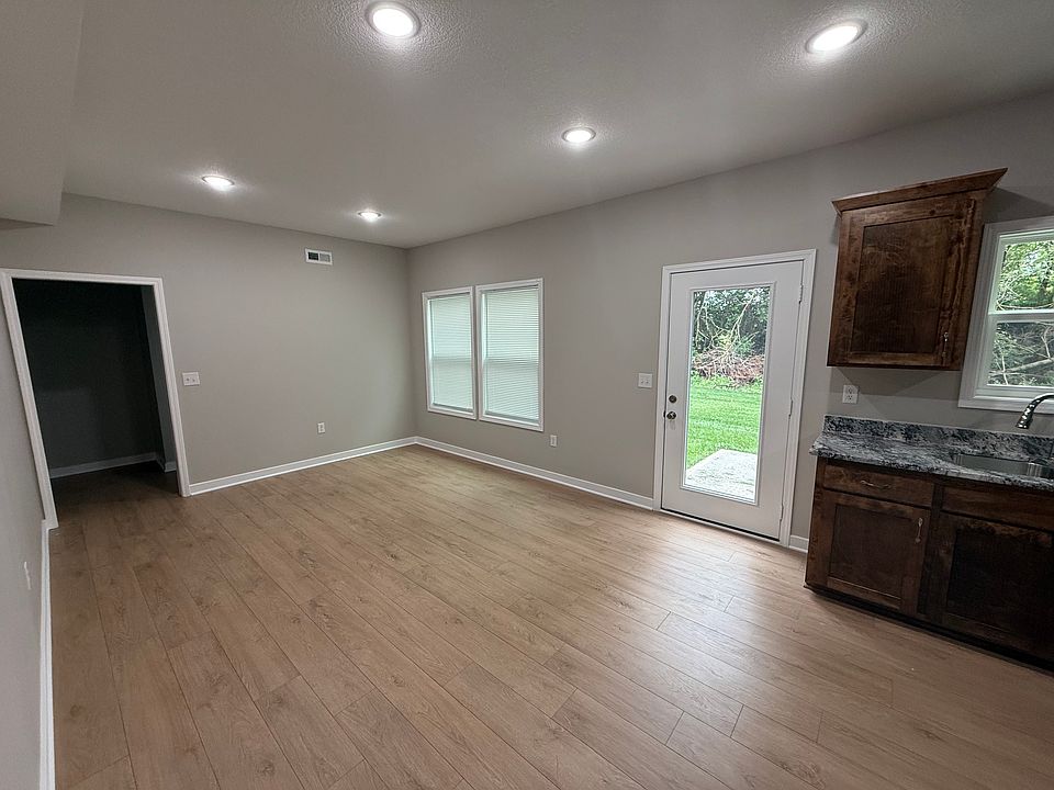 107 Living_06042025