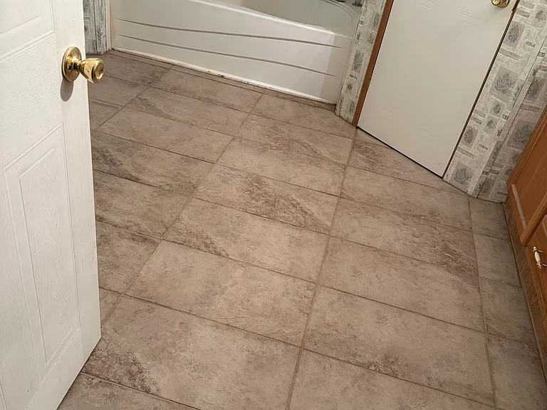 582 Arbor Dr SE — Photo 11