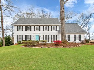 2215 Old Orchard Dr, Marietta, GA 30068