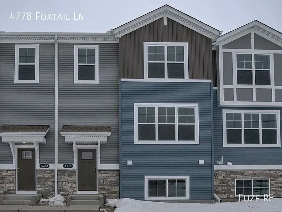 Fabulous 3BR/3BA Minnetrista Townhome Available 10/1! Some utilities included — Photo 2