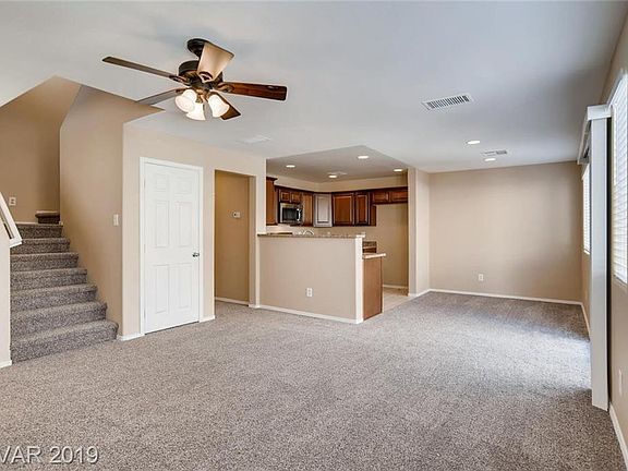 3rd image of 971 Cantabria Heights Ave