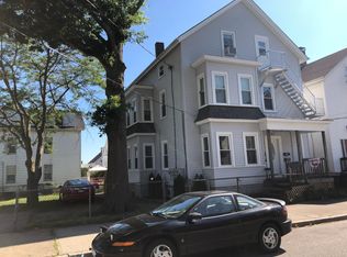 815 Walnut St #3R, Fall River, MA 02720