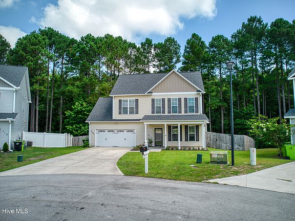 4th image of 717 Bayboro Court