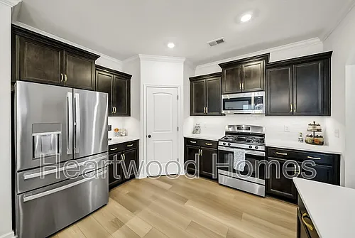 924 Windchase Way Photo 1