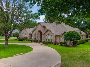 824 Nueces Trl, Midlothian, TX 76065