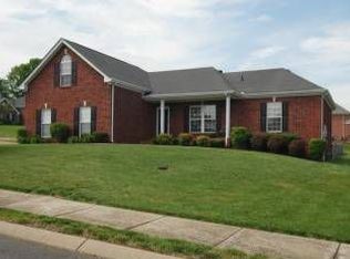 1039 Whitley Pl, Hendersonville, TN 37075